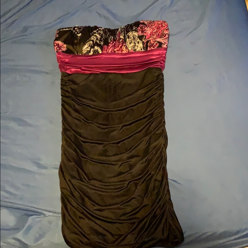 Strapless dress